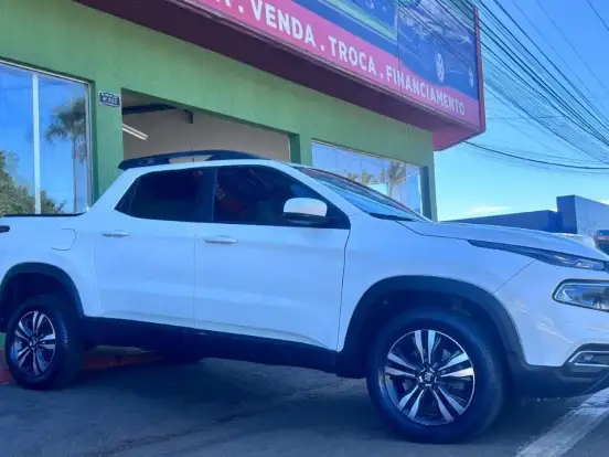 FIAT-TORO-1.3 TURBO 270 FLEX FREEDOM AT6 FIAT-TORO-2023