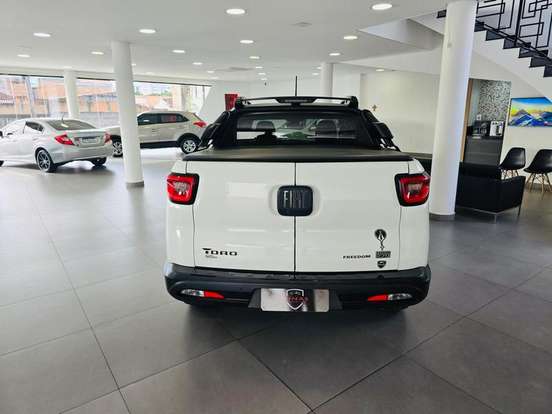 FIAT-TORO-2025