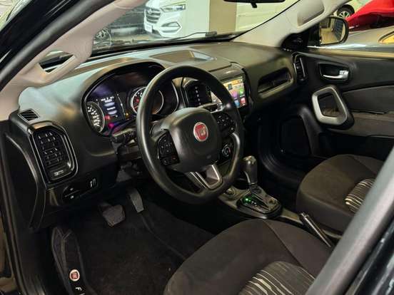 FIAT-TORO-1.8 16V EVO FLEX FREEDOM AT6 FIAT-TORO-2017