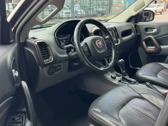 FIAT-TORO-2.0 16V TURBO DIESEL VOLCANO 4WD AT9 FIAT-TORO-2018