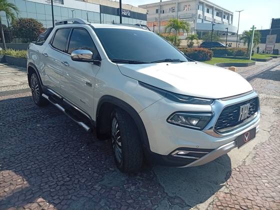 FIAT TORO 2.0 16V TURBO DIESEL RANCH 4WD AT9