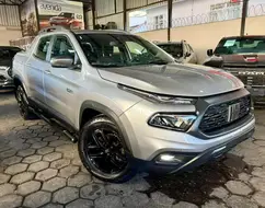 FIAT TORO 2.0 16V TURBO DIESEL ULTRA 4WD AT9 FIAT TORO 2.0 16V TURBO DIESEL ULTRA 4WD AT9