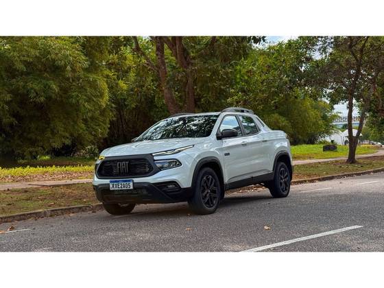 FIAT TORO 2.0 16V TURBO DIESEL ULTRA 4WD AT9
