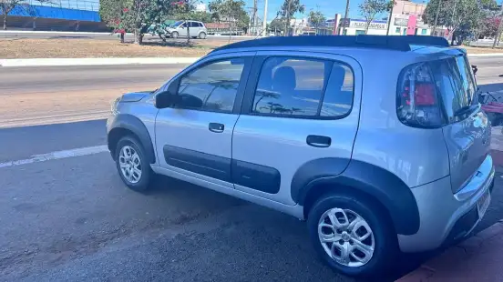 FIAT-UNO-2020