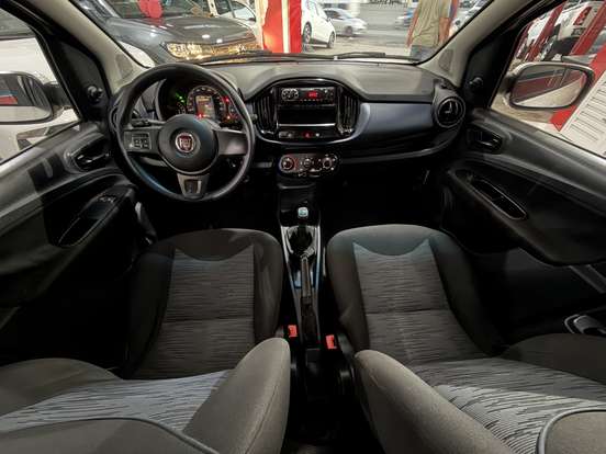 FIAT-UNO-2015