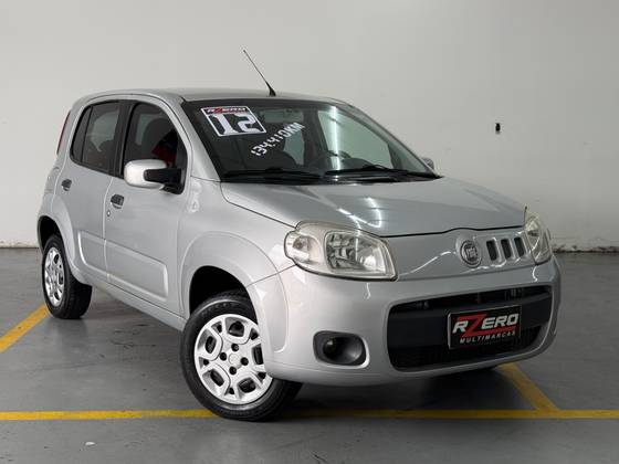 FIAT UNO 1.0 VIVACE 8V FLEX 4P MANUAL