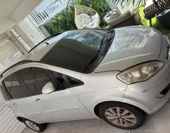 FIAT IDEA 1.6 MPI ESSENCE 16V FLEX 4P AUTOMATIZADO FIAT IDEA 1.6 MPI ESSENCE 16V FLEX 4P AUTOMATIZADO