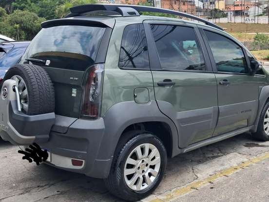 FIAT-IDEA-1.8 MPI ADVENTURE 16V FLEX 4P AUTOMATIZADO FIAT-IDEA-2014