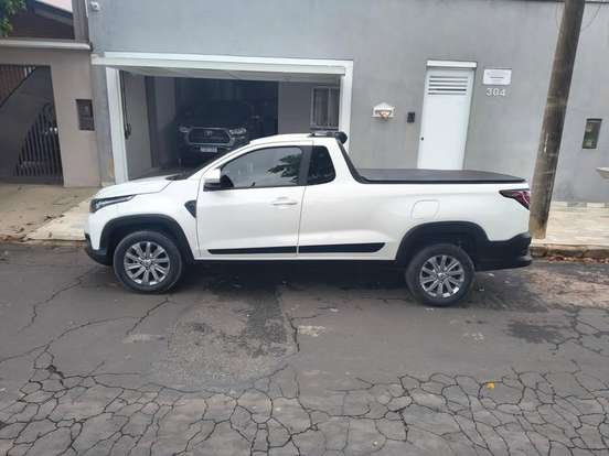 FIAT-STRADA-2022