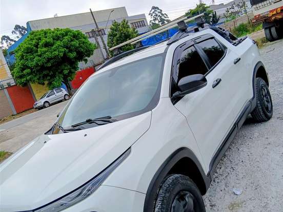 FIAT-TORO-1.8 16V EVO FLEX FREEDOM AT6 FIAT-TORO-2017