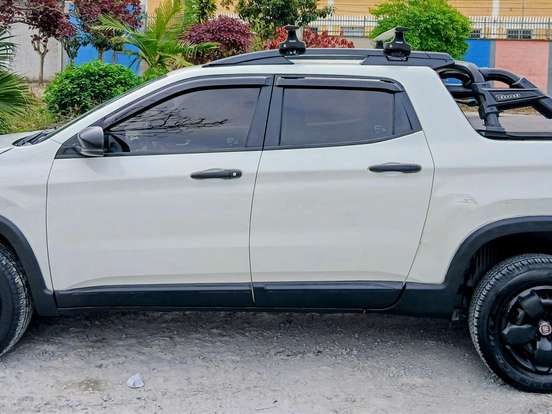 FIAT-TORO-1.8 16V EVO FLEX FREEDOM AT6 FIAT-TORO-2017