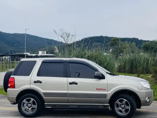 FORD-ECOSPORT-1.6 XLT FREESTYLE 8V FLEX 4P MANUAL FORD-ECOSPORT-2009