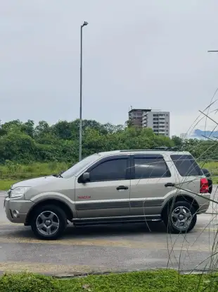 FORD-ECOSPORT-2009