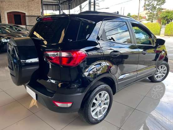 FORD-ECOSPORT-2020