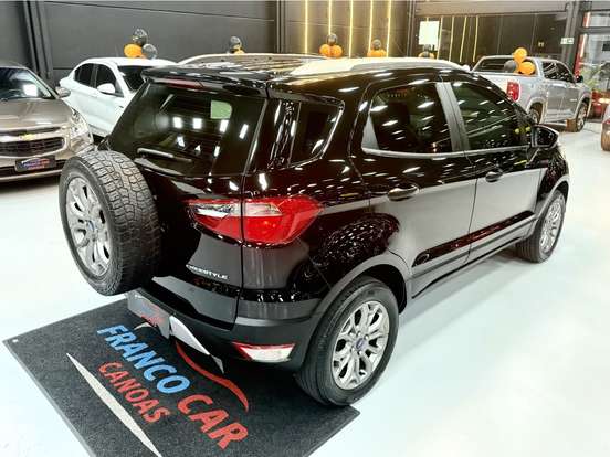 FORD-ECOSPORT-2014