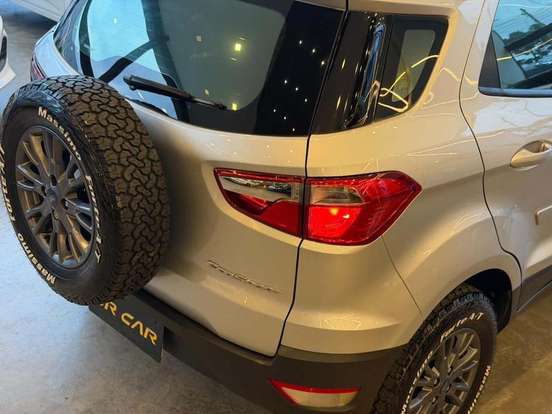FORD-ECOSPORT-2016