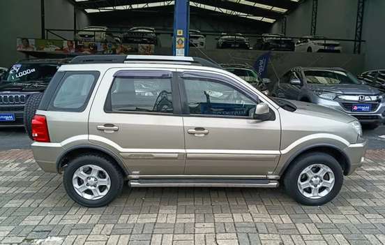 FORD-ECOSPORT-2011