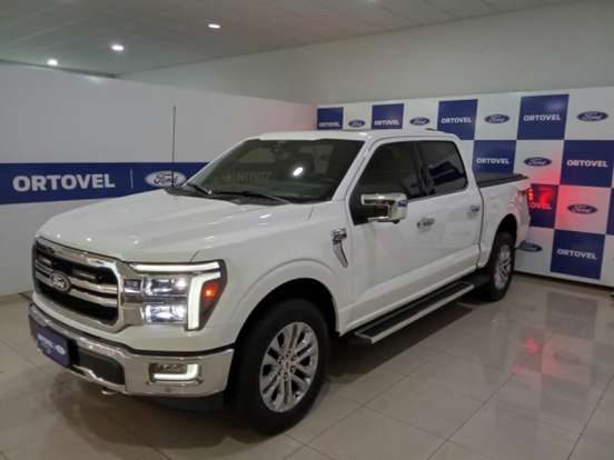 FORD-F-150-5.0 V8 GASOLINA CD LARIAT FX4 AUTOMÁTICO FORD-F-150-2024