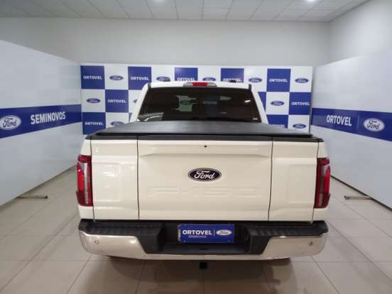 FORD-F-150-5.0 V8 GASOLINA CD LARIAT FX4 AUTOMÁTICO FORD-F-150-2024