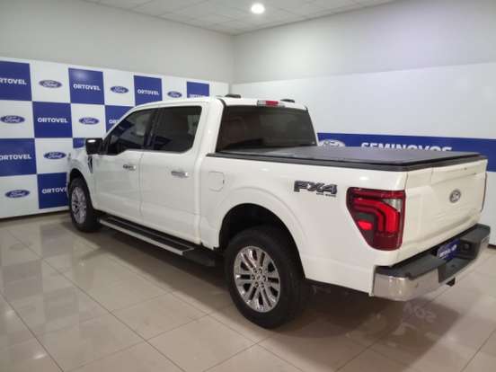 FORD-F-150-2024