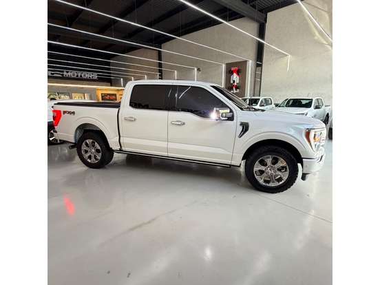 FORD-F-150-5.0 V8 GASOLINA CD PLATINUM FX4 AUTOMÁTICO FORD-F-150-2023