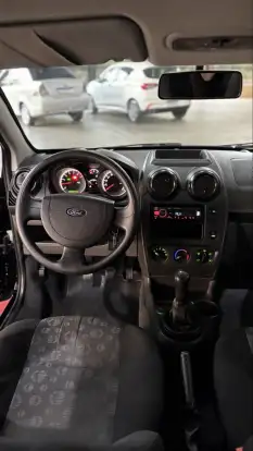 FORD-FIESTA-2011