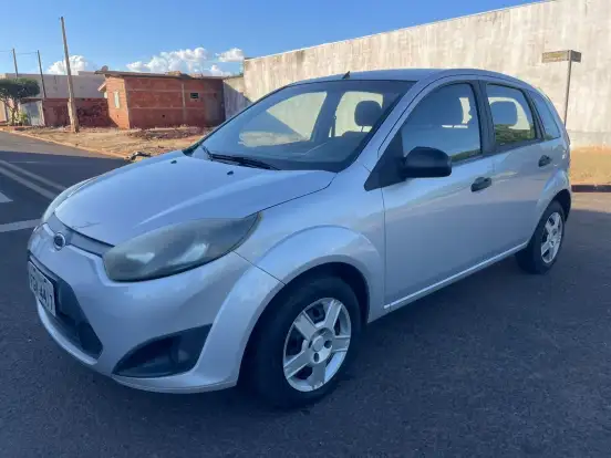 FORD-FIESTA-2013