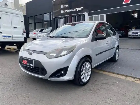 FORD-FIESTA-2013