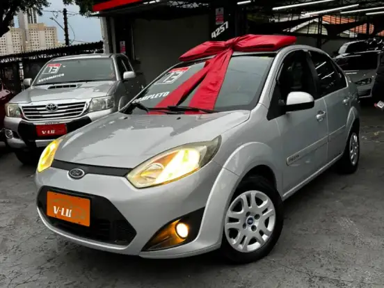 FORD-FIESTA-1.6 ROCAM SEDAN 8V FLEX 4P MANUAL FORD-FIESTA-2013