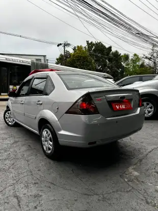 FORD-FIESTA-2013