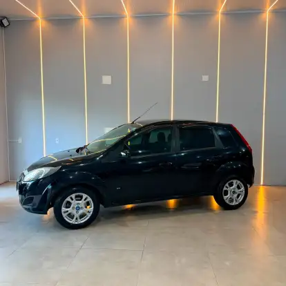 FORD-FIESTA-2013