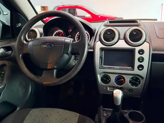 FORD-FIESTA-1.6 SE HATCH 16V FLEX 4P MANUAL FORD-FIESTA-2013