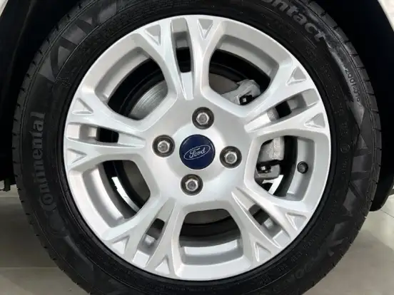 FORD-FIESTA-1.6 SE HATCH 16V FLEX 4P MANUAL FORD-FIESTA-2014
