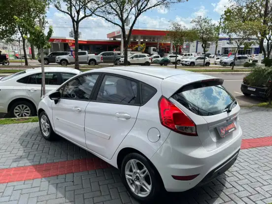 FORD-FIESTA-2018
