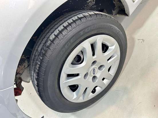 FORD-FIESTA-1.0 ROCAM HATCH 8V FLEX 4P MANUAL FORD-FIESTA-2010