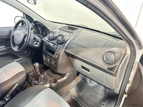 FORD-FIESTA-1.0 ROCAM HATCH 8V FLEX 4P MANUAL FORD-FIESTA-2010
