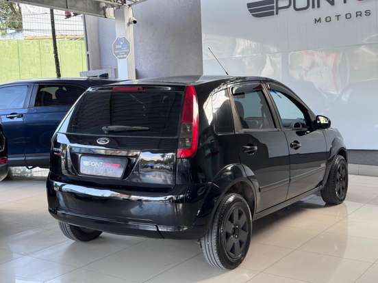 FORD-FIESTA-2010