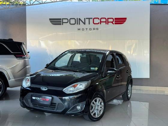 FORD FIESTA 1.6 ROCAM HATCH 8V FLEX 4P MANUAL