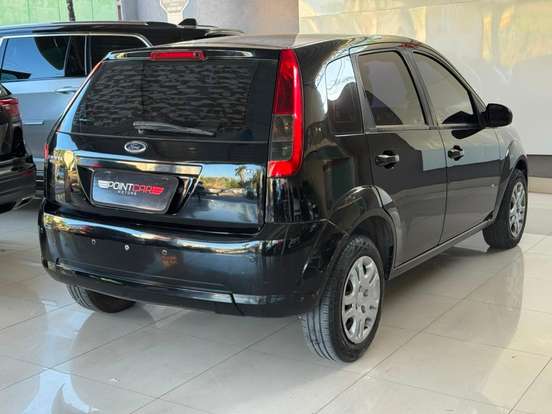 FORD-FIESTA-2013