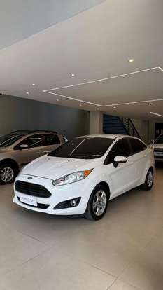 FORD-FIESTA-2015