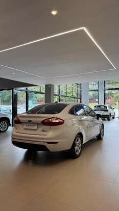 FORD-FIESTA-2015