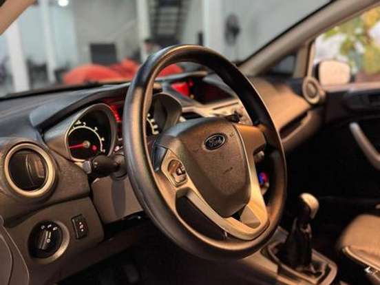 FORD-FIESTA-1.6 SE SEDAN 16V FLEX 4P MANUAL FORD-FIESTA-2012