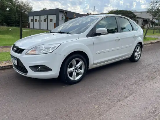 FORD-FOCUS-1.6 GLX 16V FLEX 4P MANUAL FORD-FOCUS-2012