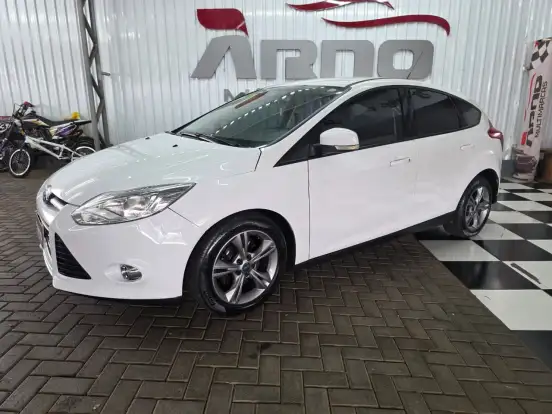 FORD-FOCUS-1.6 S 16V FLEX 4P POWERSHIFT FORD-FOCUS-2014