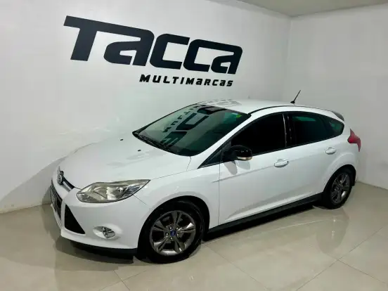 FORD-FOCUS-2014