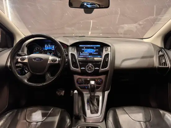 FORD-FOCUS-2.0 TITANIUM 16V FLEX 4P POWERSHIFT FORD-FOCUS-2014