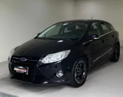 FORD FOCUS 2.0 TITANIUM PLUS 16V FLEX 4P POWERSHIFT FORD FOCUS 2.0 TITANIUM PLUS 16V FLEX 4P POWERSHIFT
