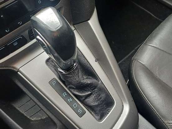 FORD-FOCUS-2.0 SE 16V FLEX 4P POWERSHIFT FORD-FOCUS-2014