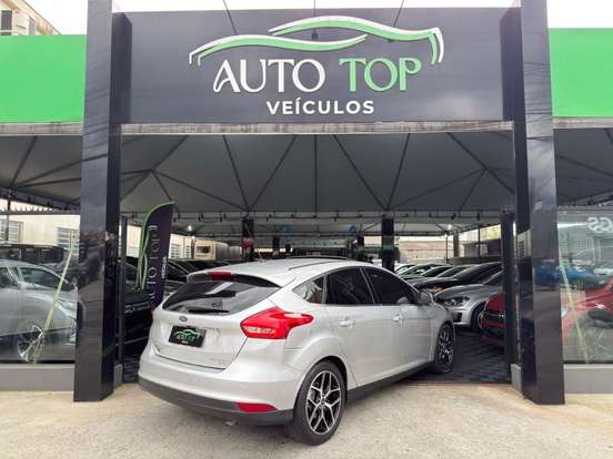 FORD-FOCUS-2016