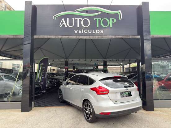 FORD-FOCUS-2016